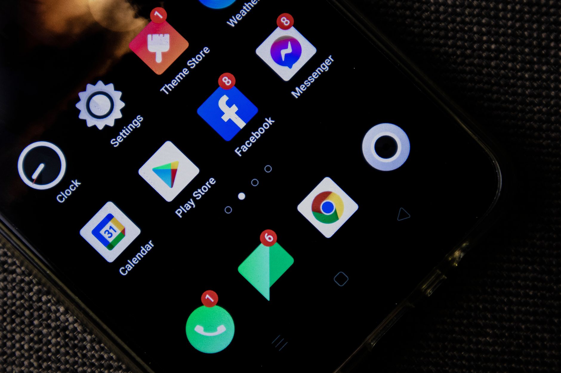 Mobile app notifications for ecommerce SMS marketing campaigns