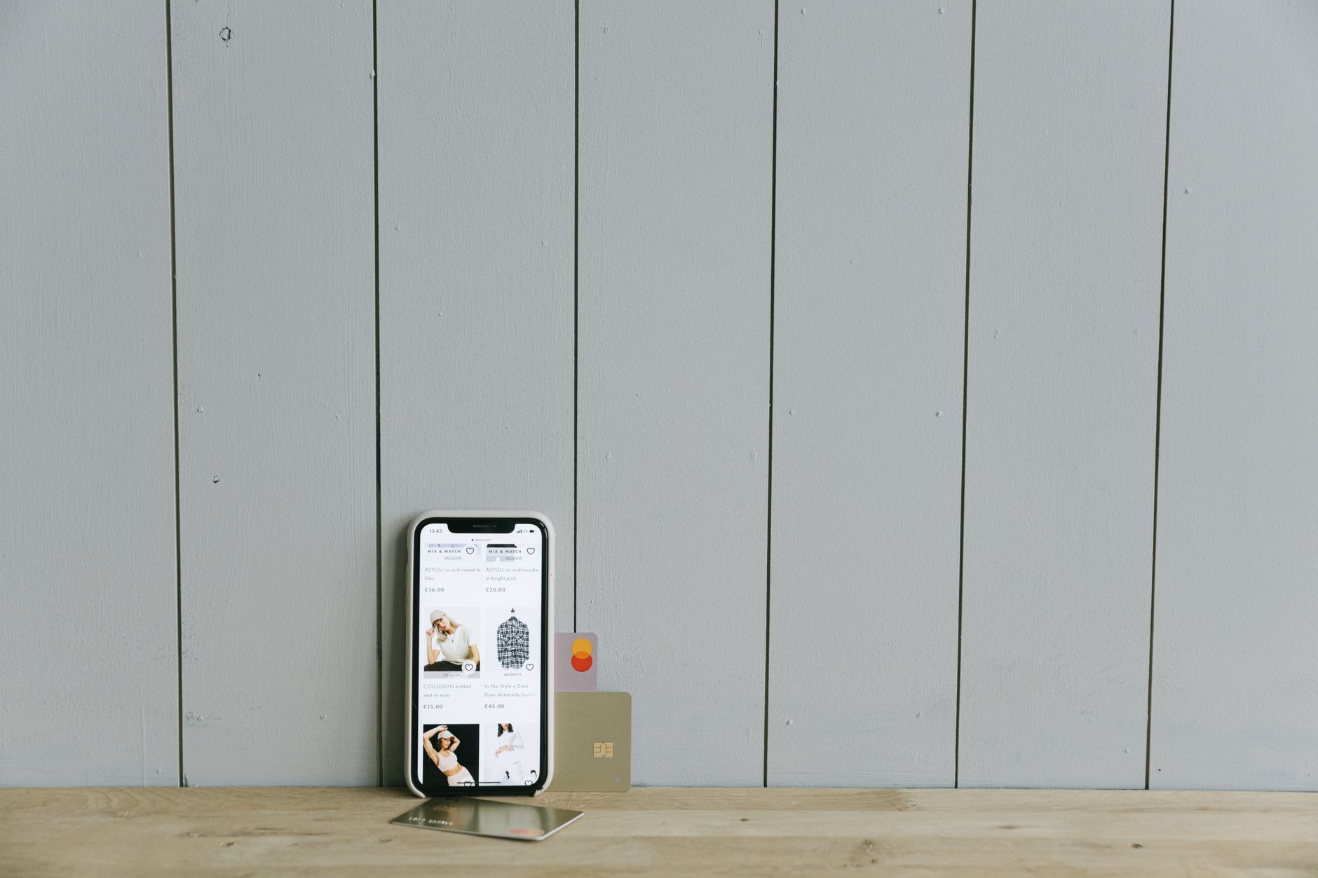 Mobile ecommerce shopping app driving repeat orders for D2C brand in India 2026