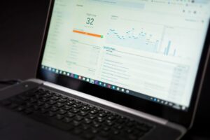 SEO analytics dashboard showing organic traffic data for a DTC ecommerce brand